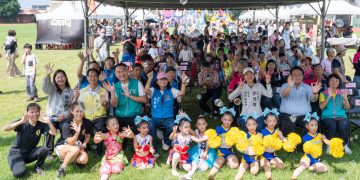 苑裡鎮推動海洋文化從教育扎根 海洋繪本成在地新生兒贈禮