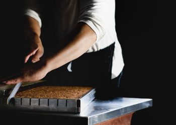 花蓮必買名產推薦 吉安特色甜點黃金酥掀起宅配伴手禮新風潮