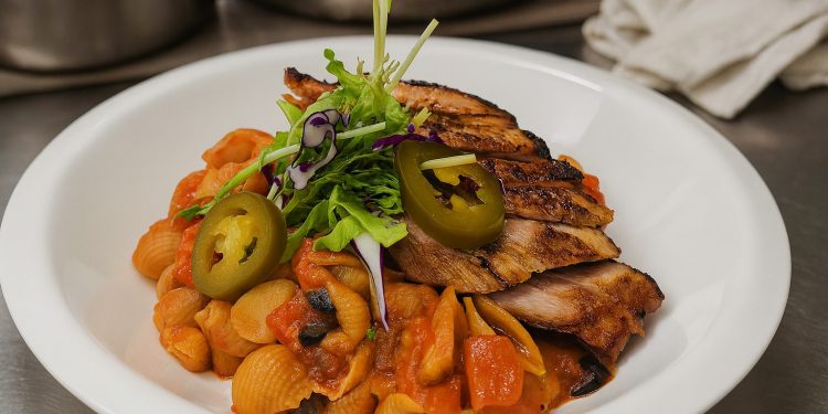 宜蘭義式料理 隱藏版街角小館 用真材實料燉出家的味道