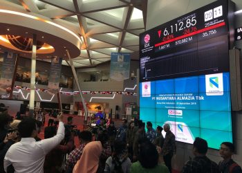 股市高檔、高殖利率股降溫 法人：穩健存股族可留意這產品