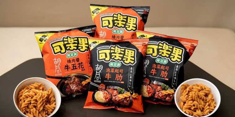 可樂果×胡同燒肉聯名登場!烤肉香氣化入螺旋酥脆 一開袋就到位