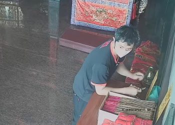 趁廟宴伸「黏手」竊嫌釣線偷香油錢遭警鎖定