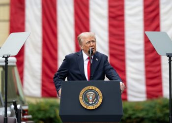 美國最高法院恐推翻川普關稅政策？企業退稅問題成焦點