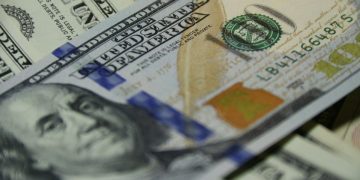 鮑爾放鷹、不確定性攀升 多重收益型基金具潛力