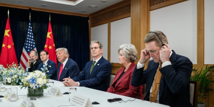 美國財長貝森特示警：房市恐陷衰退 籲聯準會加速降息