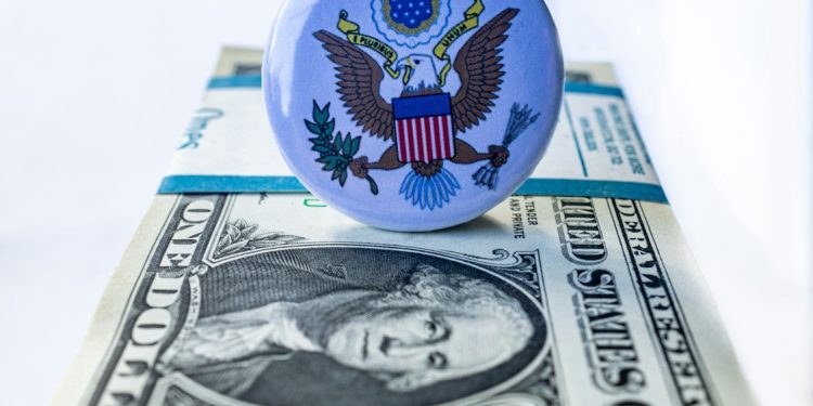 最狂美債配10%！00768B炙手可熱！