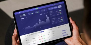 柴鼠新開箱台股主動ETF 網友翻出數據喊入手