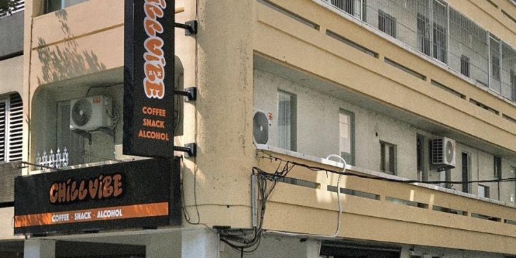 台南下午茶推薦 新開幕成大附近咖啡廳 時尚露營風超吸睛