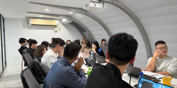 AI轉型領先 CAMA CAFE攜手智慧方案 打造 AI 開店助理