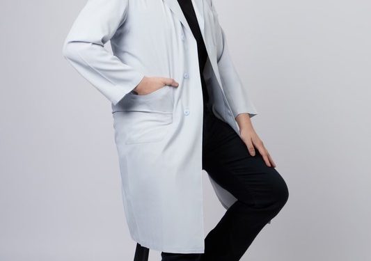 牙醫診所密度超越超商！市場白熱化 趙梓良醫師：「聯盟化」成單點診所突圍關鍵