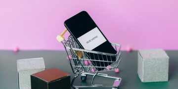 電商下半場:社群信任戰開打!從流量與價格戰轉型信任貨幣 品牌長紅就從這一件事情開始!