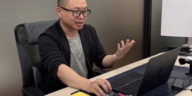 從跌倒到重生：他用 25 年把人生重新拼起