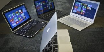 記憶體明年Q1漲勢續強!集邦:手機筆電恐迎「漲價+降規」雙重壓力