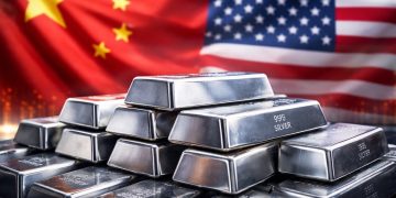 中國將強化白銀出口管制 馬斯克示警:恐對產業不利