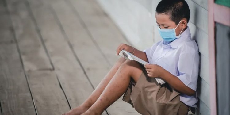 通膨壓力全面擴散 近四分之一弱勢兒少「省錢不吃飯」曝出隱性飢餓危機