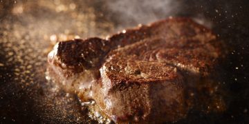 這間中和牛排館百元價吃得到真材實料 板橋也能吃到美味熟成牛排