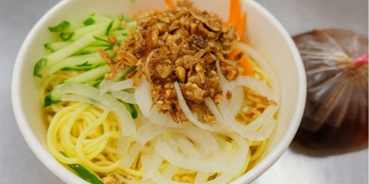 中和緬甸街美食 從豌豆粉到涼拌米線 道地雲南風味一次滿足