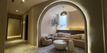 高雄新興區SPA芳療 全身精油按摩＋熱石療程 深夜也能安排放鬆