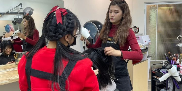 從造型效果到長期陪伴 美髮產業走向「髮型管家」新定位