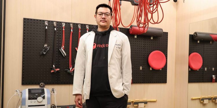 久坐姿勢不良成常態 紅繩懸吊系統解析新治療思維