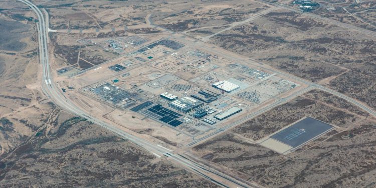 台積電股價飆新高 美日擴產掀全球晶片重組潮