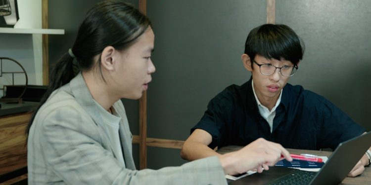 冰山程式教育學院APCS布局升學優勢