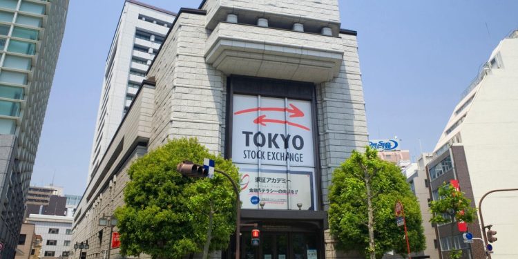 自民黨大勝眾院選舉 高市行情啟動推升日股、日圓走弱