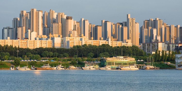 首爾公寓漲勢降溫 一個月來首度放緩、市場靜待供給政策發酵