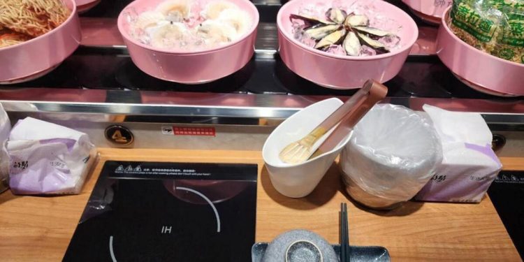 台東火鍋吃到飽推薦！首間台東市小火鍋迴轉形式掀熱潮