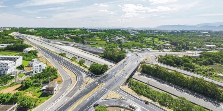 「嵐庭旭」全新公開 科技走廊山水別墅受矚目 石門重劃區住宅熱度持續走高