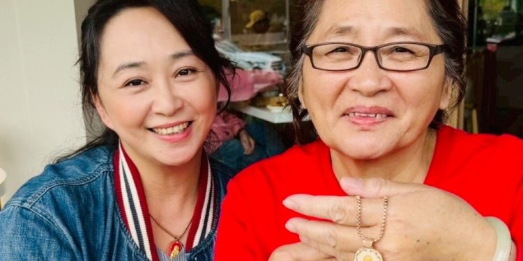 白沙屯媽祖進香4月起駕 「粉紅超跑 黃金墜飾」信仰守護之作