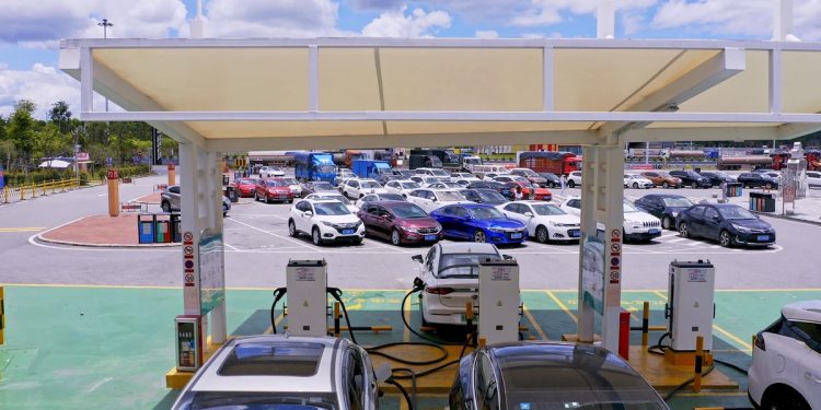 中美需求轉弱 全球電動車銷量降溫