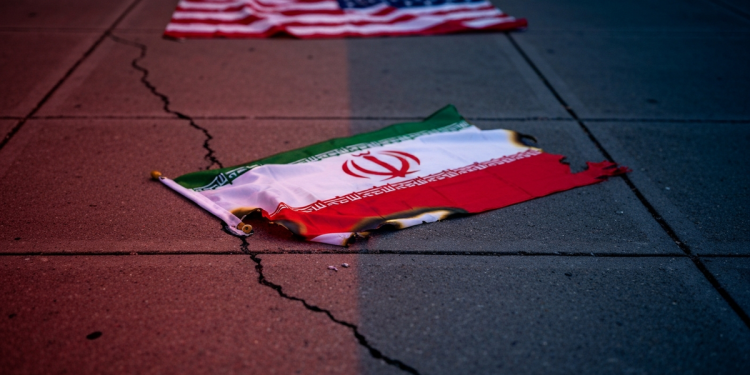 德州槍擊案兇嫌住宅搜出伊朗旗幟 州長示警潛伏恐怖份子