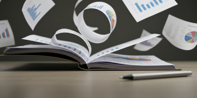 AI先驅李飛飛:AI發展需以人為本,設立指引明燈