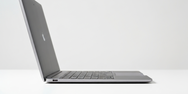 蘋果新款MacBook Air、Pro亮相 M5晶片加持、儲存空間倍增