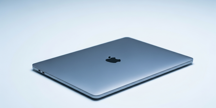 蘋果發表平價 MacBook Neo A18 Pro 晶片加持 599 美元起