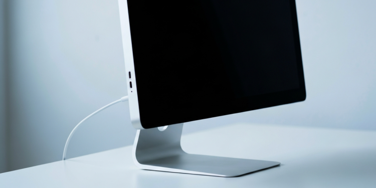 蘋果新款Studio Display亮相 搭載Thunderbolt 5傳輸