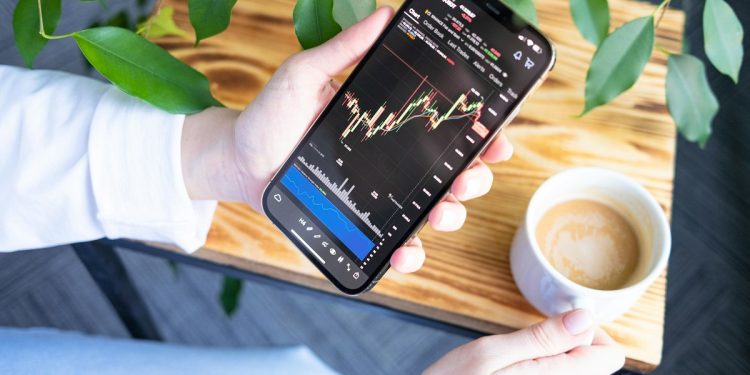 美伊戰爭短期難平 多重資產型基金成亮點