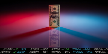 美元走強訊號浮現 牽動全球股債、原油及新興市場