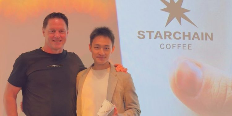 賓士全球設計總裁來台助陣 星鏈咖啡全球首發圓滿落幕