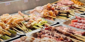 板橋平價串燒宵夜 獨家手工刷醬現烤 板新捷運站深夜聚餐人氣王