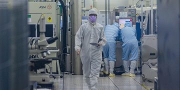 面板雙虎爆量領軍 電子資金回流聯電強攻漲停