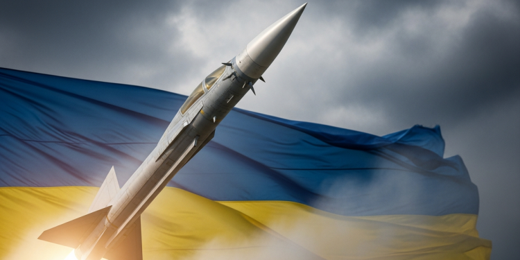 AIM-120C-8 飛彈現身烏克蘭：空防實力躍升牽動戰局