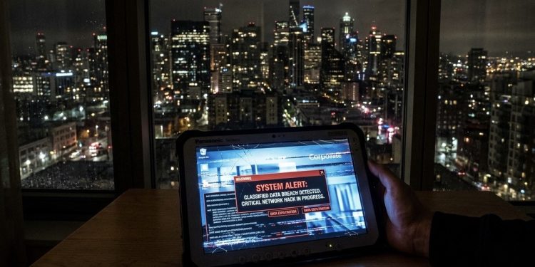 從「疫苗數據」到「電網控制」：美中駭客戰開打！微軟漏洞被鑽爆 連能源供應商都中招