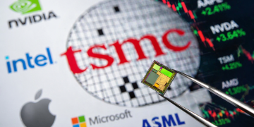 台積電魏哲家稱英特爾為強勁對手 2奈米A14製程估2028年投產