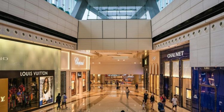 中東戰火衝擊精品市場 愛馬仕與開雲財報承壓下修