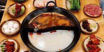 台中龍井火鍋串串 正宗手炒牛油底料 四川客大讚道地香氣