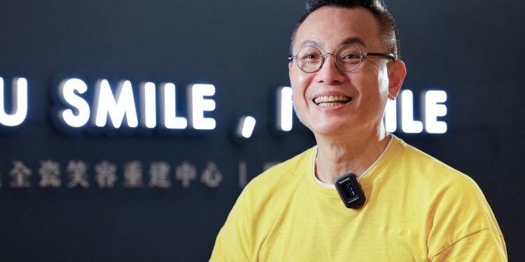 藝人陳霆分享缺牙重建經驗 數位牙科與跨科整合治療趨勢受關注