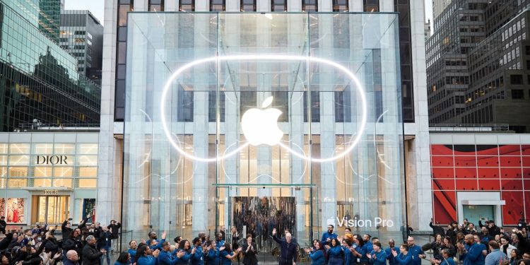 iPhone 17中國熱賣逼近3千萬台 蘋果新機延後恐衝擊台廠供應鏈