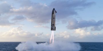 美航太雙巨頭測試連番受挫 聯邦航空總署勒令SpaceX停飛調查
